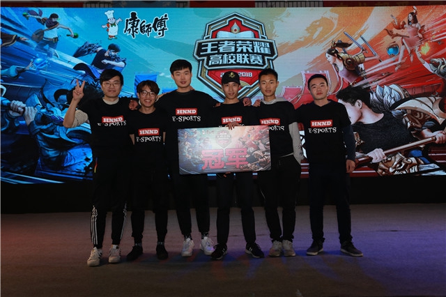 彻底诠释了 彻底诠释了