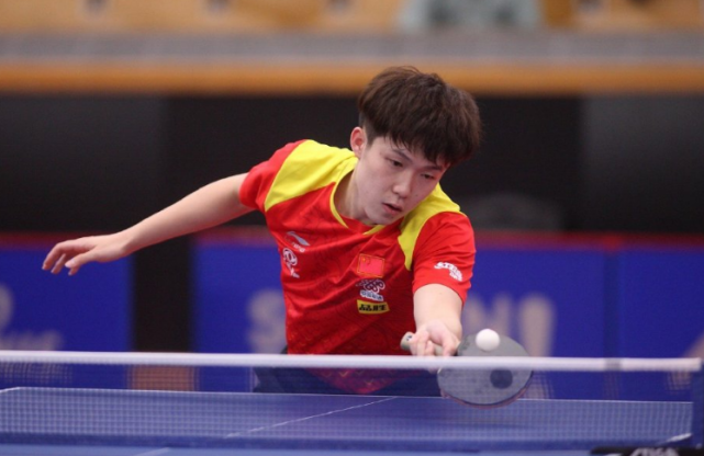 通过一系列 通过一系列