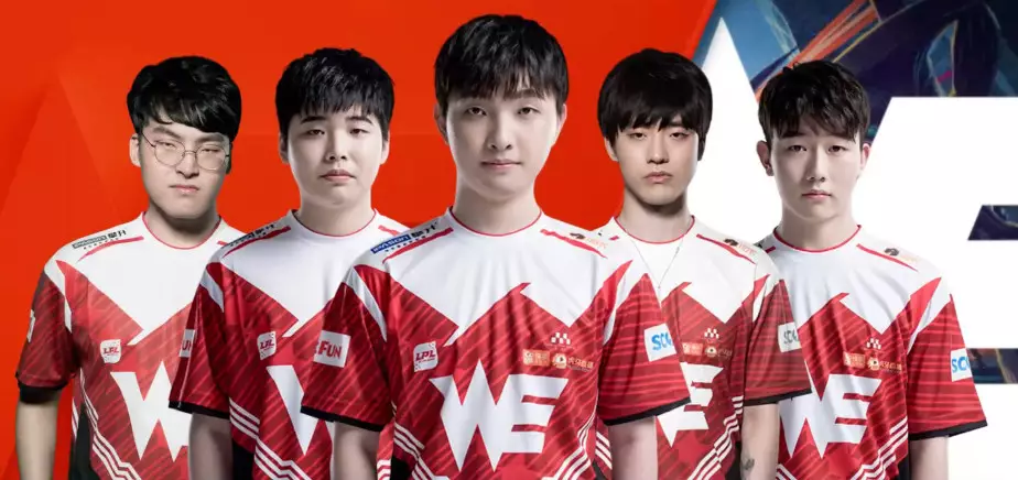 对年轻球员 对年轻球员