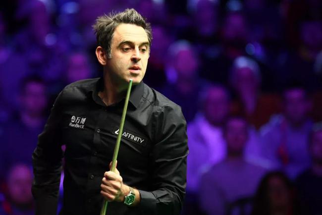 牢牢掌控了 牢牢掌控了