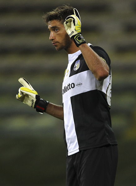 Canyon：T1的英雄选择更为多样化，相较于HLE更棘手