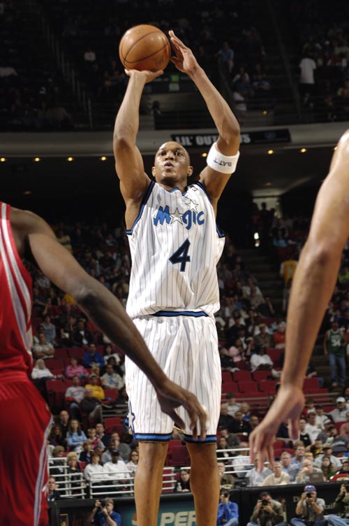 的讨论中 的讨论中