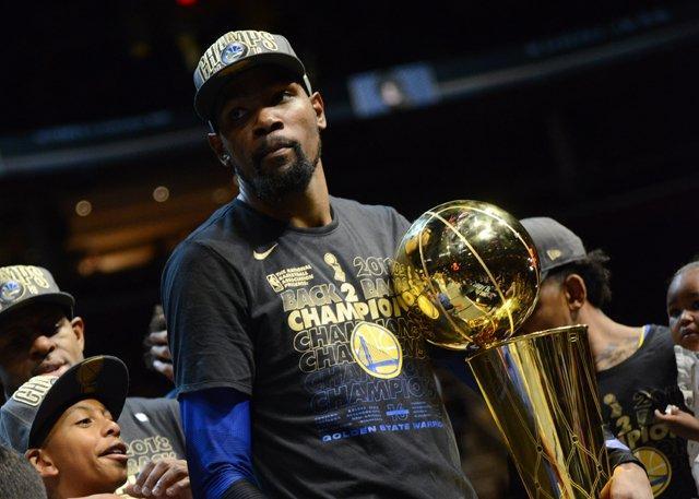 舆论层面 舆论层面